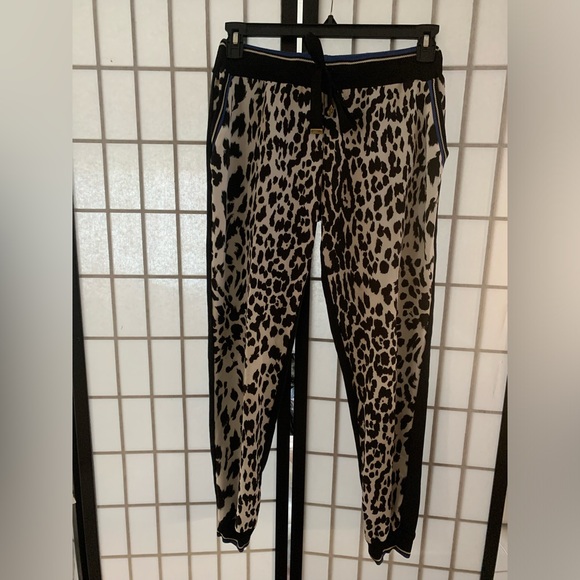 PRELOVED ROBERTO CAVALLI LEOPARD JOGGERS SIZE 44 - Picture 1 of 4